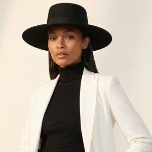 Wide Brim Boater Hat in Faux Felt - Structured Hat with Ribbon Black